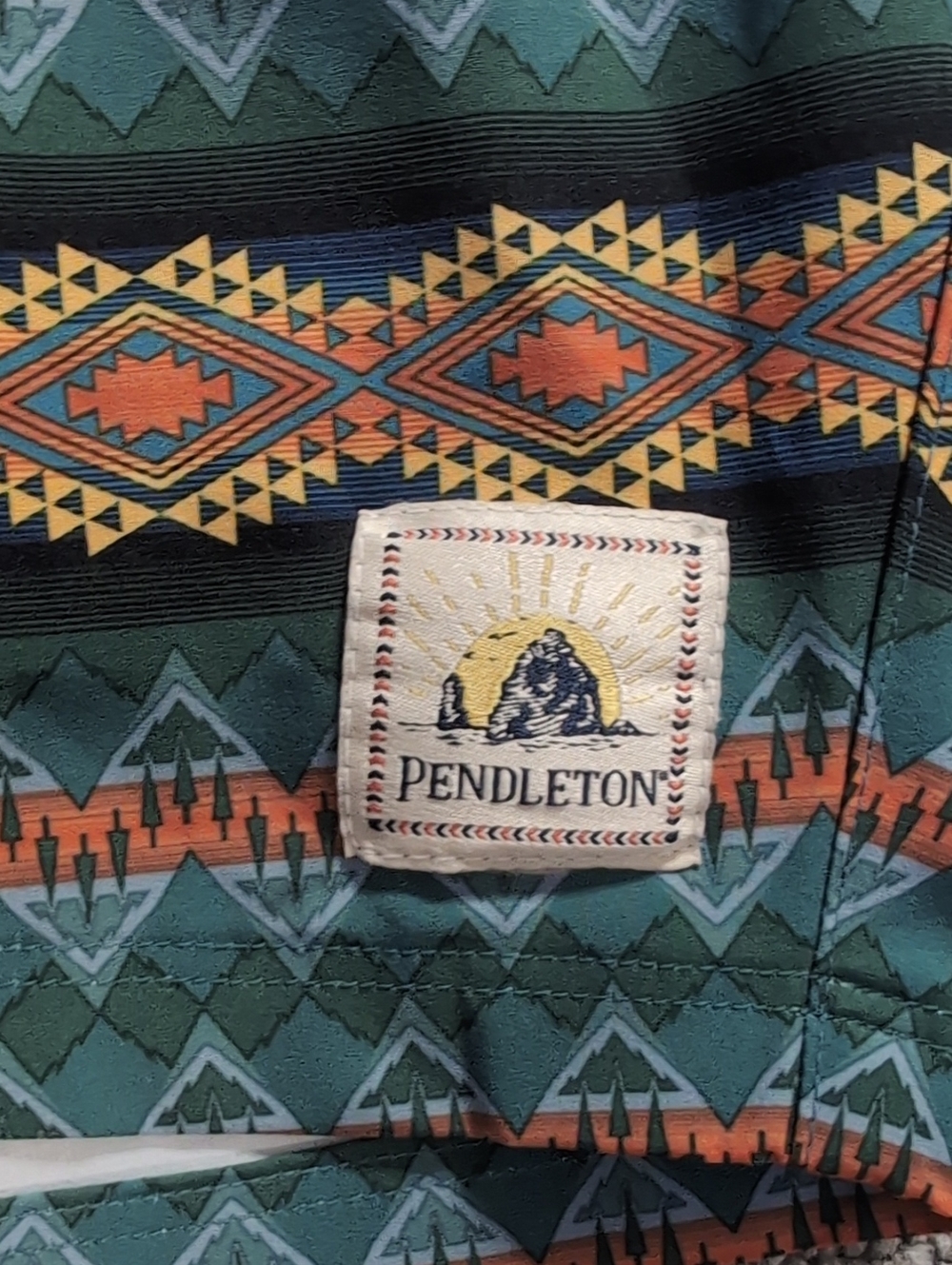 Pendleton Wildland Heroes Shoreside Pack-N-Go Lined Trunks Sz XXL in Aztec Print - Picture 7 of 16